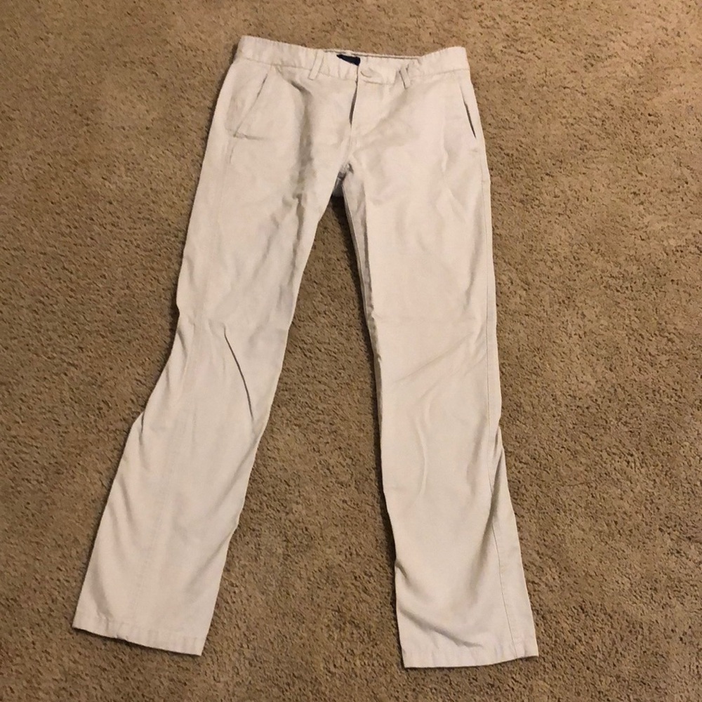 Men’s Gap Khakis tan. 30/32 “lived in slim” fit.